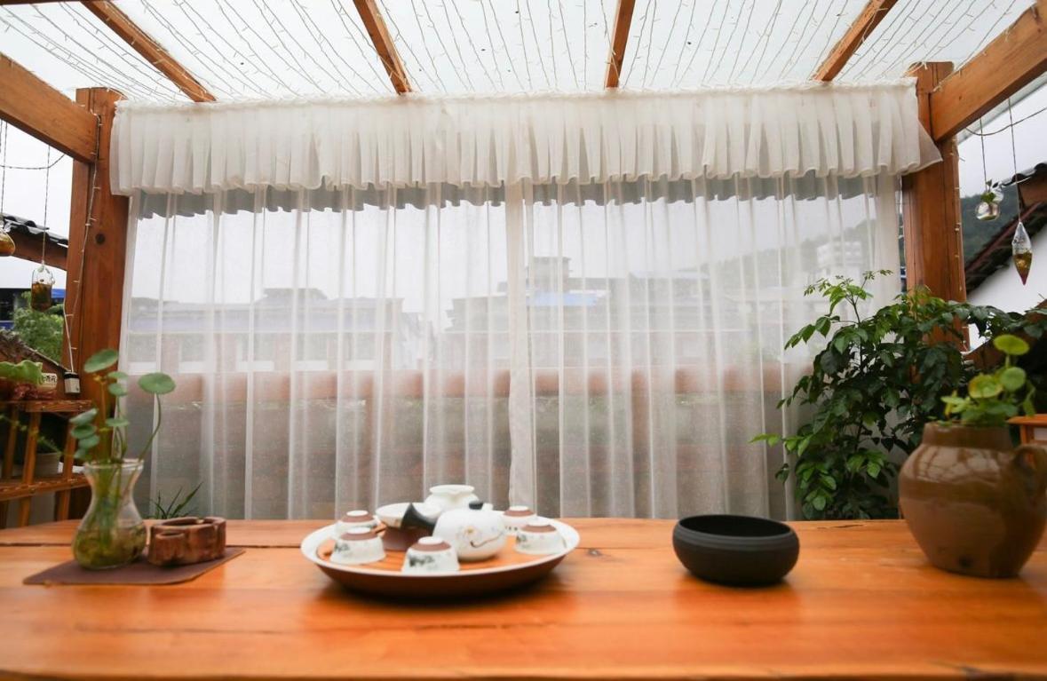 Отель Tea House Чжанцзяцзе Экстерьер фото